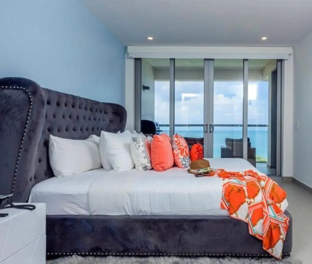 Ξενοδοχείο με διαμερίσματα Breath Taking Beach Front Views Condo Eagle Beach Παλμ Μπιτς
